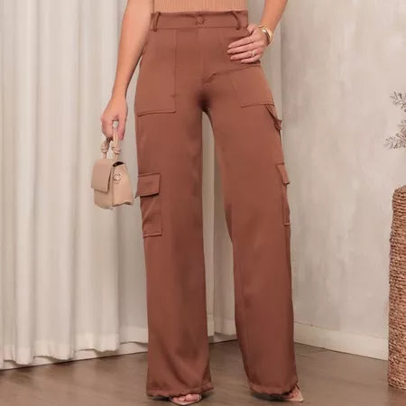 Calça Cargo Alfaiataria Feminina Pantalona WideLeg com Bolsos Laterais